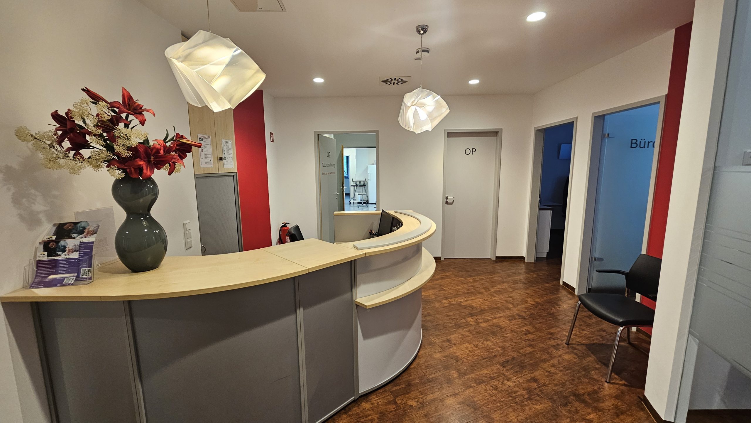 Empfangstresen des MVZ Augenzentrum am Neumarkt